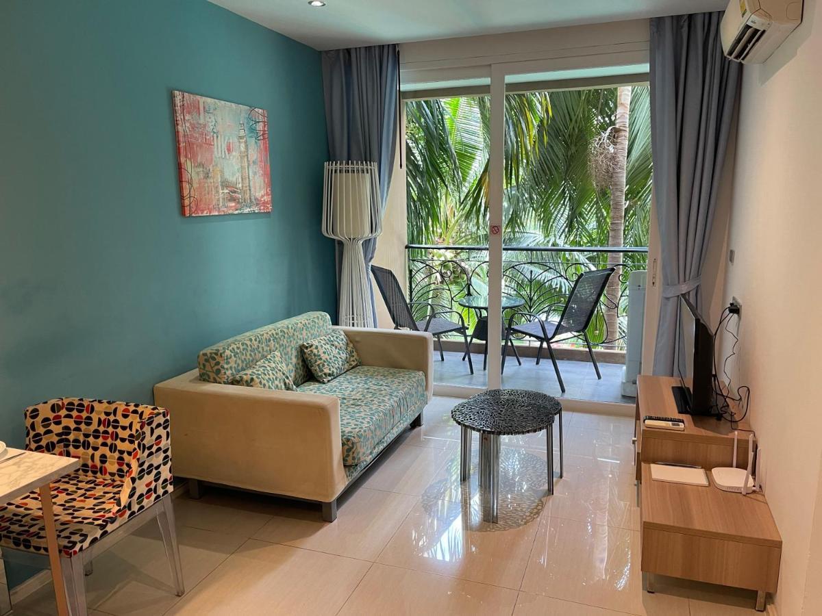 Atlantis Condo Resort Pantai Jomtien Luaran gambar