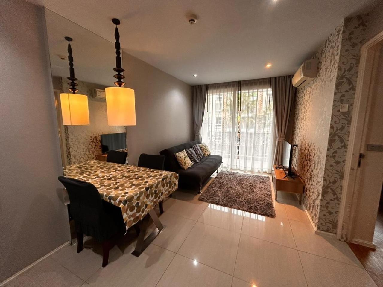 Atlantis Condo Resort Pantai Jomtien Luaran gambar